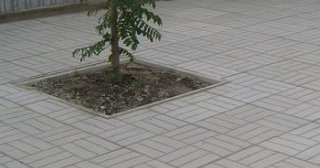 Качественная тротуарная плитка серого цвета в Полевской в октябре