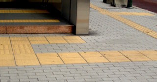Тактильная плитка ПВХ в Полевской - купить от 719 руб. в ТротуарнаяПлитка
