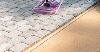 Укладка плитки на даче в Полевской: цена от 821 руб., доступно и качественно