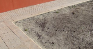 Укладка тротуарной плитки на цемент в Полевской от 821 руб. - ТротуарнаяПлитка